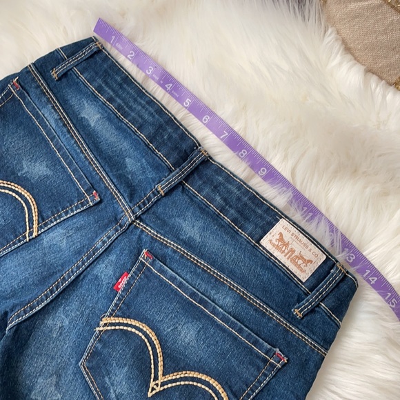 Levis Mini Jean Shorts - Picture 4 of 7